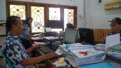 Potret Pelayanan Publik Pemerintah Desa Plalangan