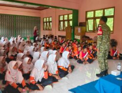 Babinsa Desa Plalangan Tanamkan Wawasan Kebangsaan, Siswa MI Nglegok Termotivasi Raih Cita-Cita Menjadi TNI
